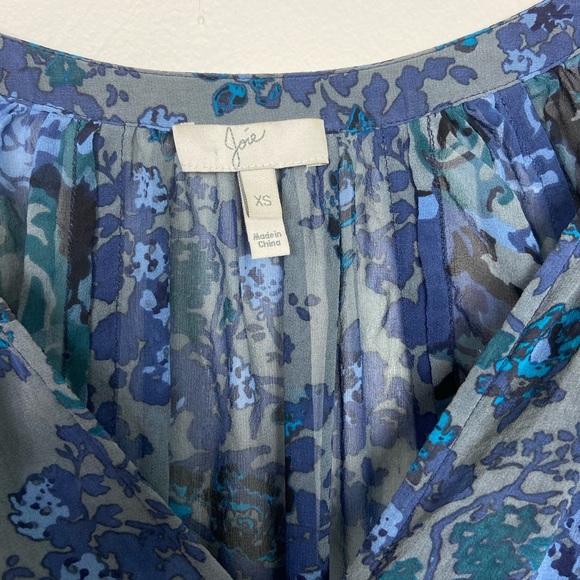 ✨Anthropologie Joie Silk Gloria Blue Top XS - Picture 3 of 12